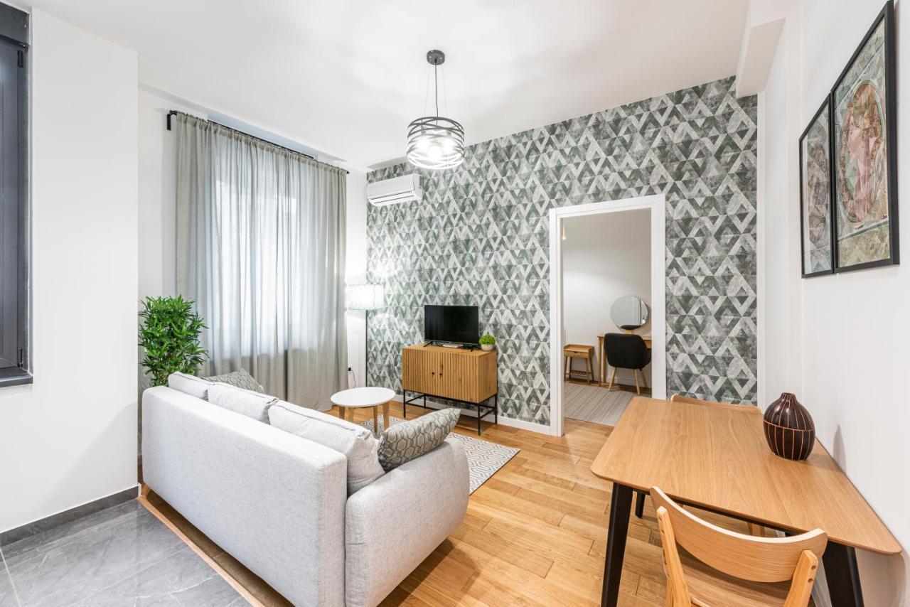 Vertigo One Bedroom Apartment-Free Private Parking Nowy Sad Zewnętrze zdjęcie