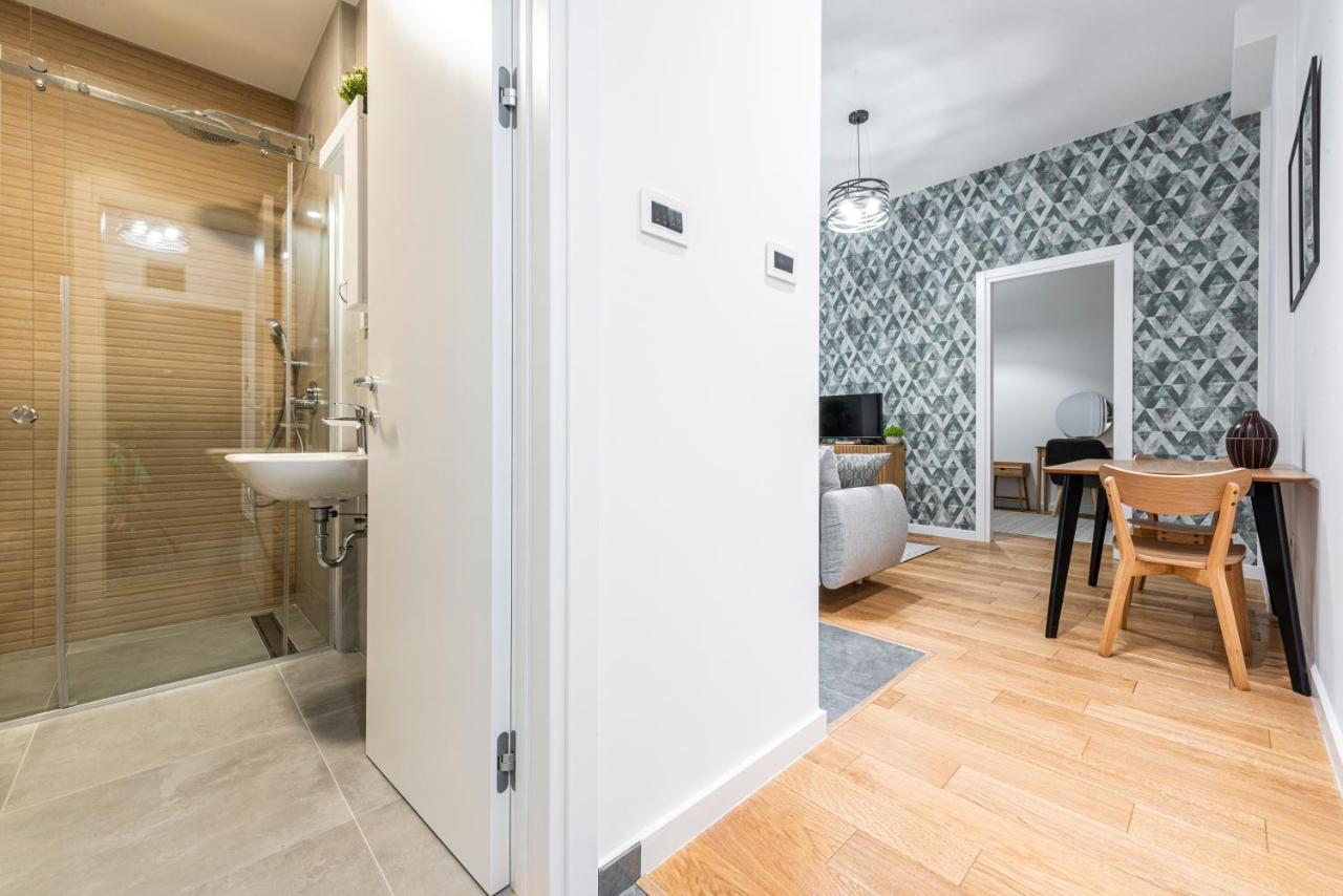 Vertigo One Bedroom Apartment-Free Private Parking Nowy Sad Zewnętrze zdjęcie